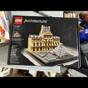Lego Louvre 21024